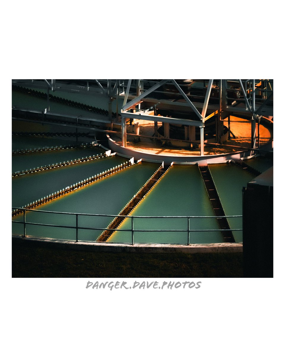 Manhattan Ks Water Treatment Plant.  
(Not the hunger games 😂)
📸 🏙️ 💧

#streetphotography #photography #photographer #teamcanon #kstate #emaw #manhappiness #manhattanks #manhattanksphotographer #thirstythursday