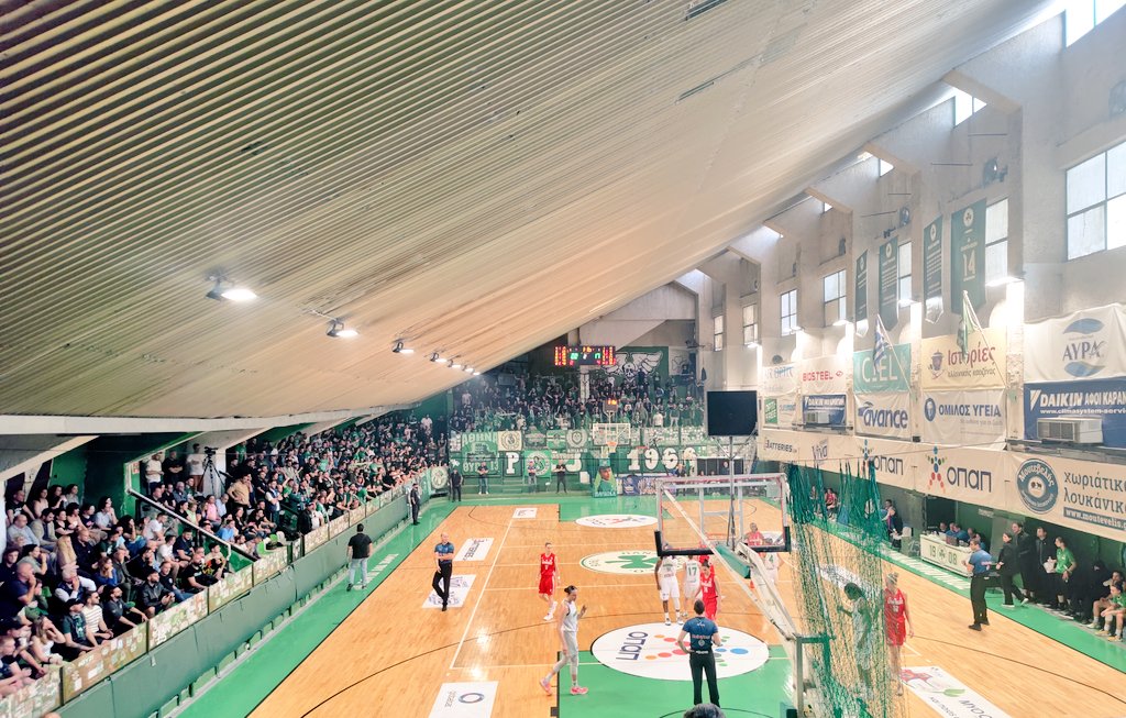 Mary0000's tweet photo. Absolutely no other place like #Tafos
No other
The best arena and energy and pressure I've ever ever see anywhere in sports
Even with game that starts as atrocious as it gets at 15.00 on working Thursday
No words can truly describe this place 🥹🥹🥹☘️💚
#paobc #paowbc #paooly https://t.co/XKtpjQRwFj