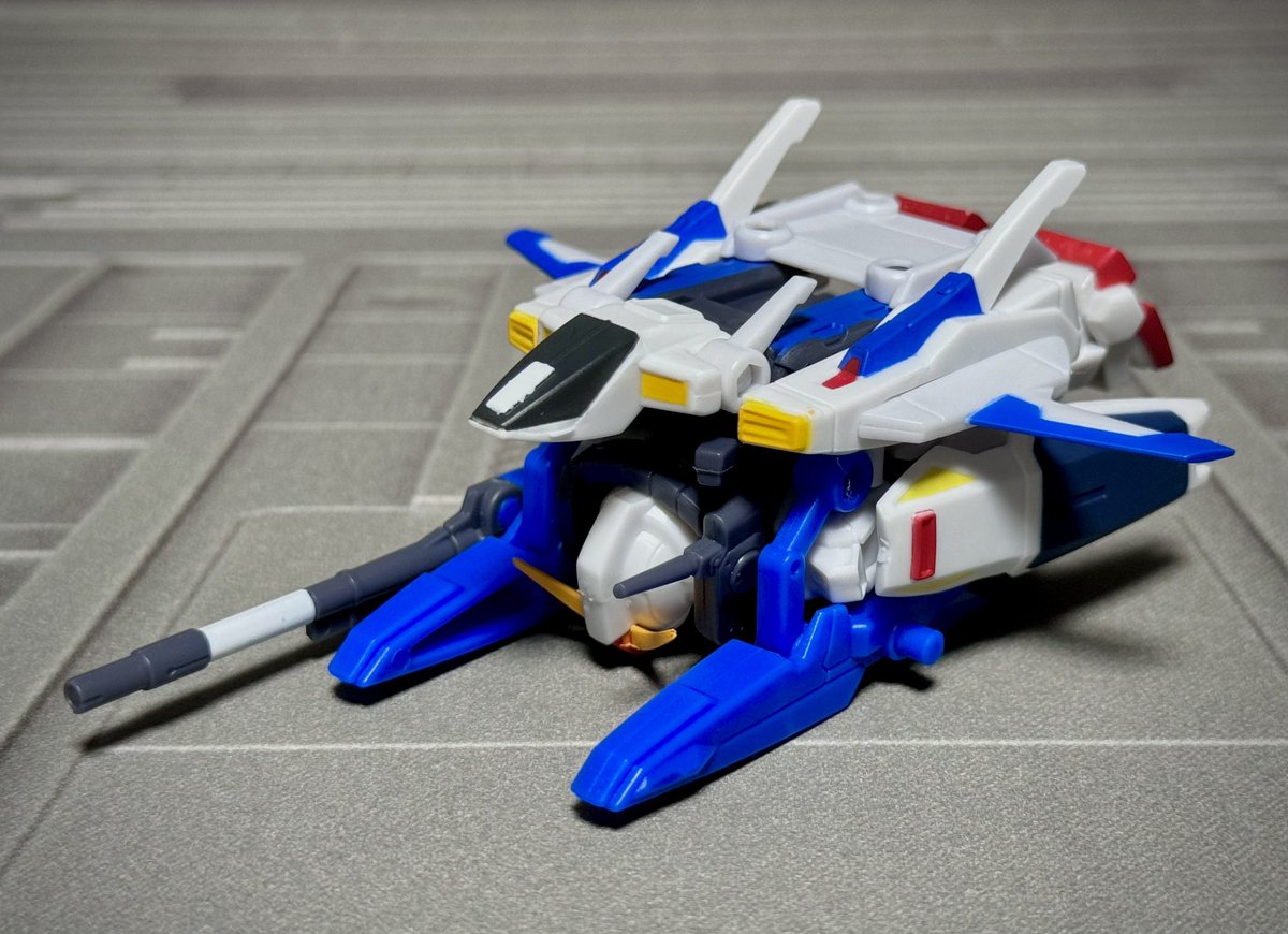 合体巡航形態 Gフライヤー ガンダムMk-ⅡとGディフェンサーはアームの