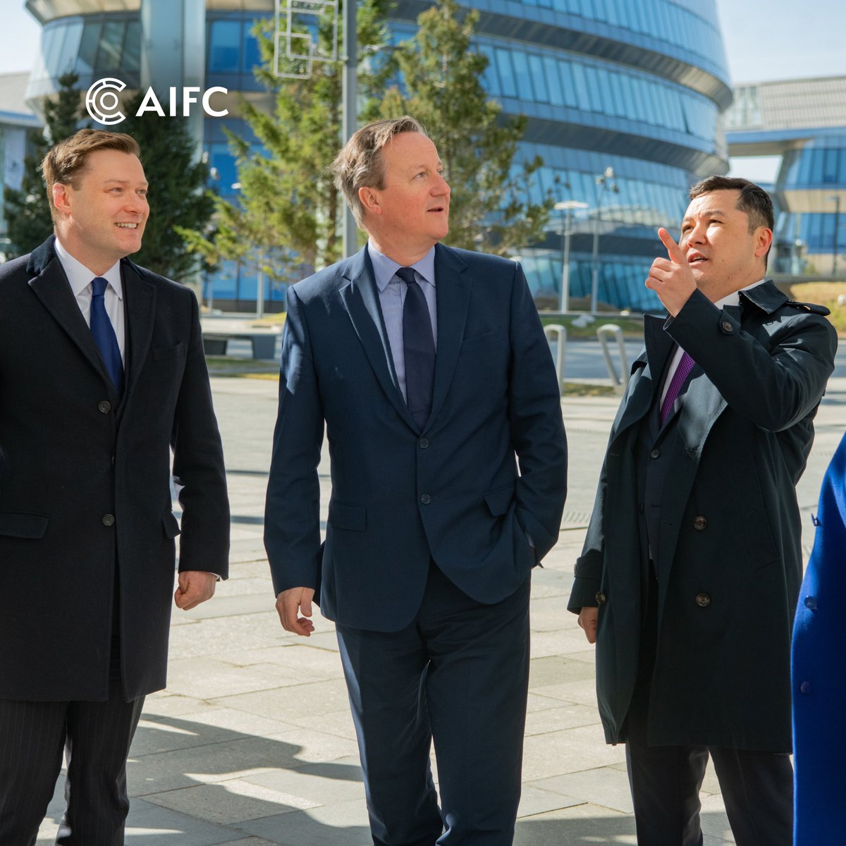 We're thrilled to share that Lord Cameron met with AIFC Governor Renat Bekturov and Chris Campbell-Holt, Registrar of the AIFC Court, to discuss enhancing the investment climate. #Investment #AIFC #EconomicGrowth