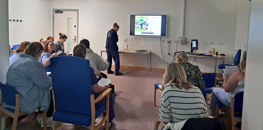 Feeling incredibly proud of all that @PortsmouthDSA provides for our families, and the support from our community such as the wonderful NICU and Maternity Practitioners this morning who joined us for 'Delivering An Unexpected Diagnosis' session this morning! #PersonalisedCare