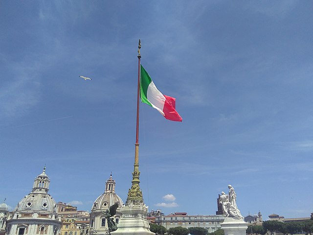 Buona Festa della #Liberazione 🇮🇹 And if you are in Italy today, on the occasion of Italy’s Liberation Day, remember you can enjoy free access to State museums and archaeological parks