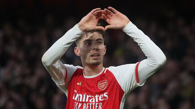 🗣️Cesc Fabregas says #Arsenal man Kai Havertz reminds him of himself: ‘I don’t like to talk about me but he reminds me a little bit of me at Barcelona because I used to play these two roles that he plays as a false nine, in a way, and a number eight and I know exactly what it