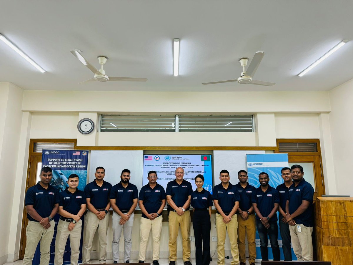 #CounteringMaritimeCrime ⚓️ @UNODC_MCP in #Bangladesh🇧🇩completed Maritime Domain Awareness (MDA) Training to @theBDnavy officials aiming to enhance skills in identifying knowledge-based solutions using #MDA tools! #MachineLearningTechnology Funded by @StateINL🇺🇸 #BorderManagement
