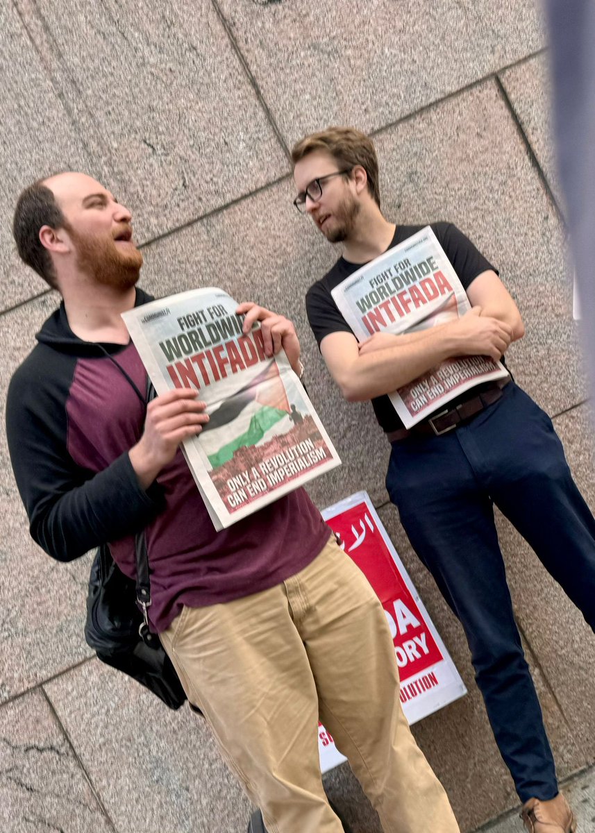 Yesterday, these two men stood outside of @Columbia and @BarnardCollege handing out a newspaper titled, “Fight for Worldwide Intifada.” We’ve said it before and we will say it again—this movement is very well funded.

#CallNationalGuard
#CallNYPD