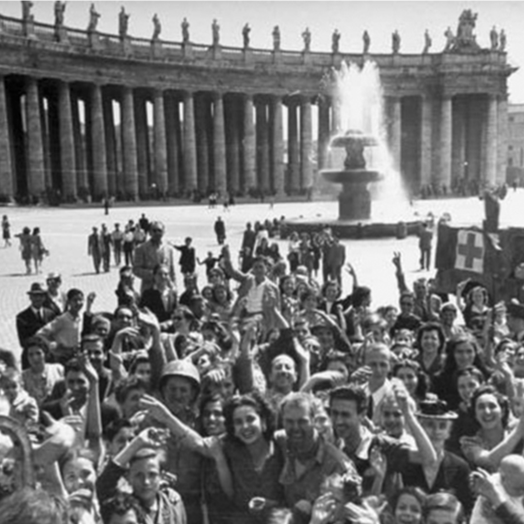 On this day in 1945, Italy is liberated by the Allies. The Nazi occupation army surrenders and leaves northern Italy. This day is now a public holiday to celebrate the Italian Liberation. #ww2 #onthisday #liberationofitaly