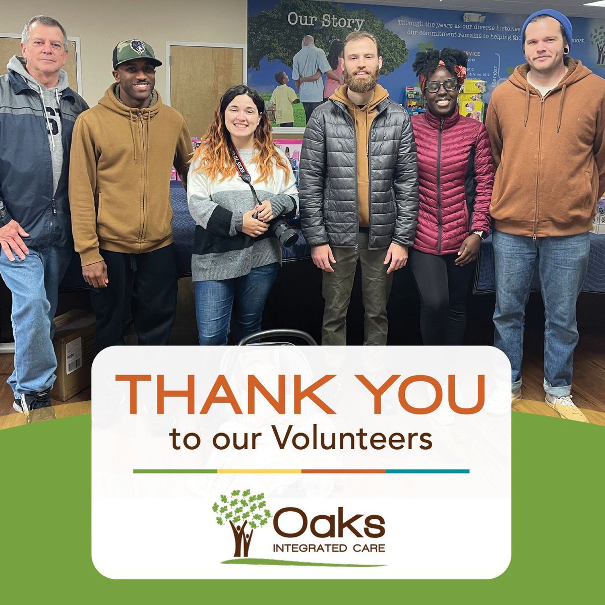 In honor of 💚 National #VolunteerAppreciationWeek, we want to send a huge THANK YOU to all of our volunteers.

This week we’re shining a spotlight on a few of our incredible volunteers, including @lhtchurch for helping with our Backpack and Holiday Drive each year. 👏