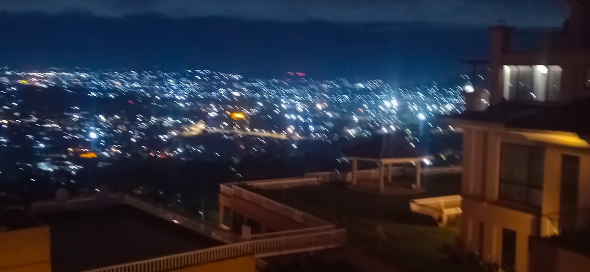 Parts of Eastside of Kampala City-Naguru, Ntinda, Nakawa & Kyambogo tonight as seen from 4th floor of @nextmediaug @nbstv Naguru as I wait #Frontline to discuss Rationalization of @GovUganda Agencies now B4 @UG_Parliament. @UgandaMediaCent @CHRISBARYOMUNS1 @MosesWatasa