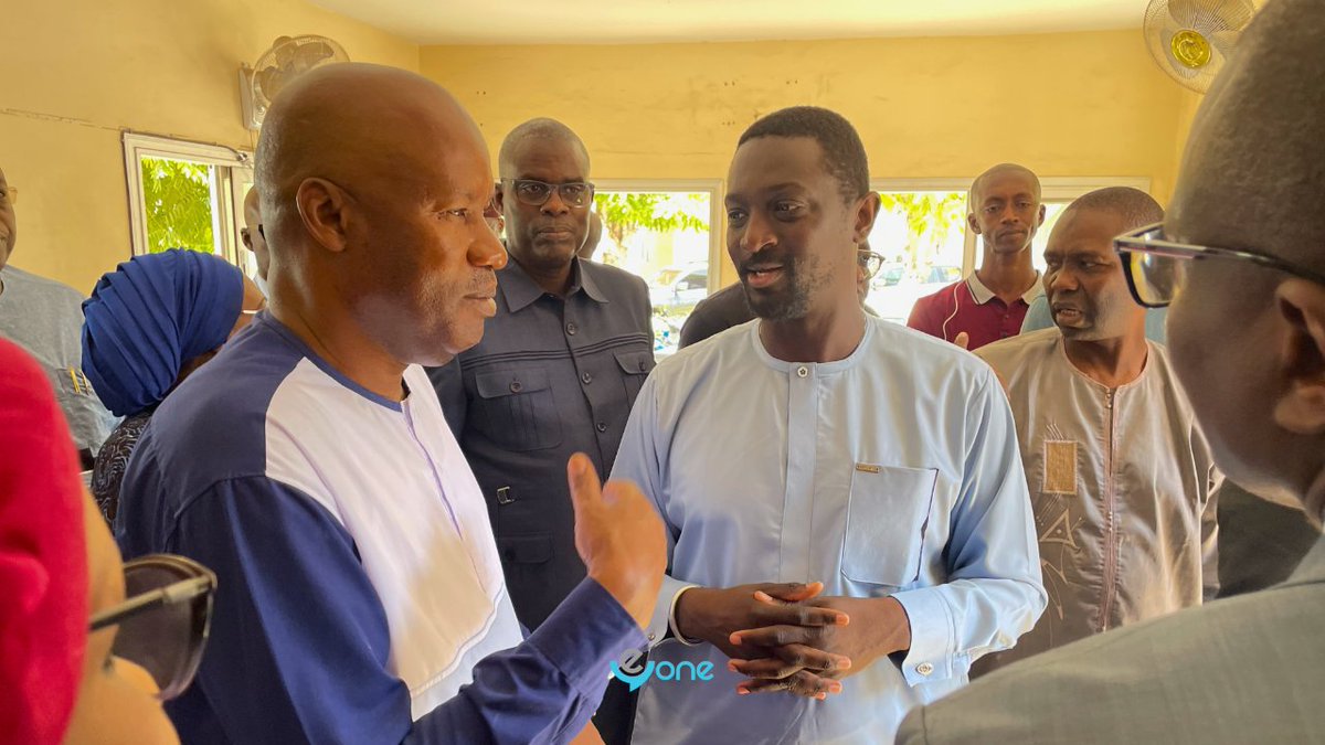 EyoneMedical's tweet photo. 🇸🇳 Avancement du Dossier Patient Unique Partagé à l'hôpital Abass Ndao! Dr Ibrahima Sy souligne l'importance de la digitalisation pour améliorer les soins.
En savoir plus ➡️ https://t.co/wdTnWTHRvE
#SantéNumérique #InnovationSanté #EyoneMedical #Sénégal #DPUP https://t.co/Cynpj87Tdn