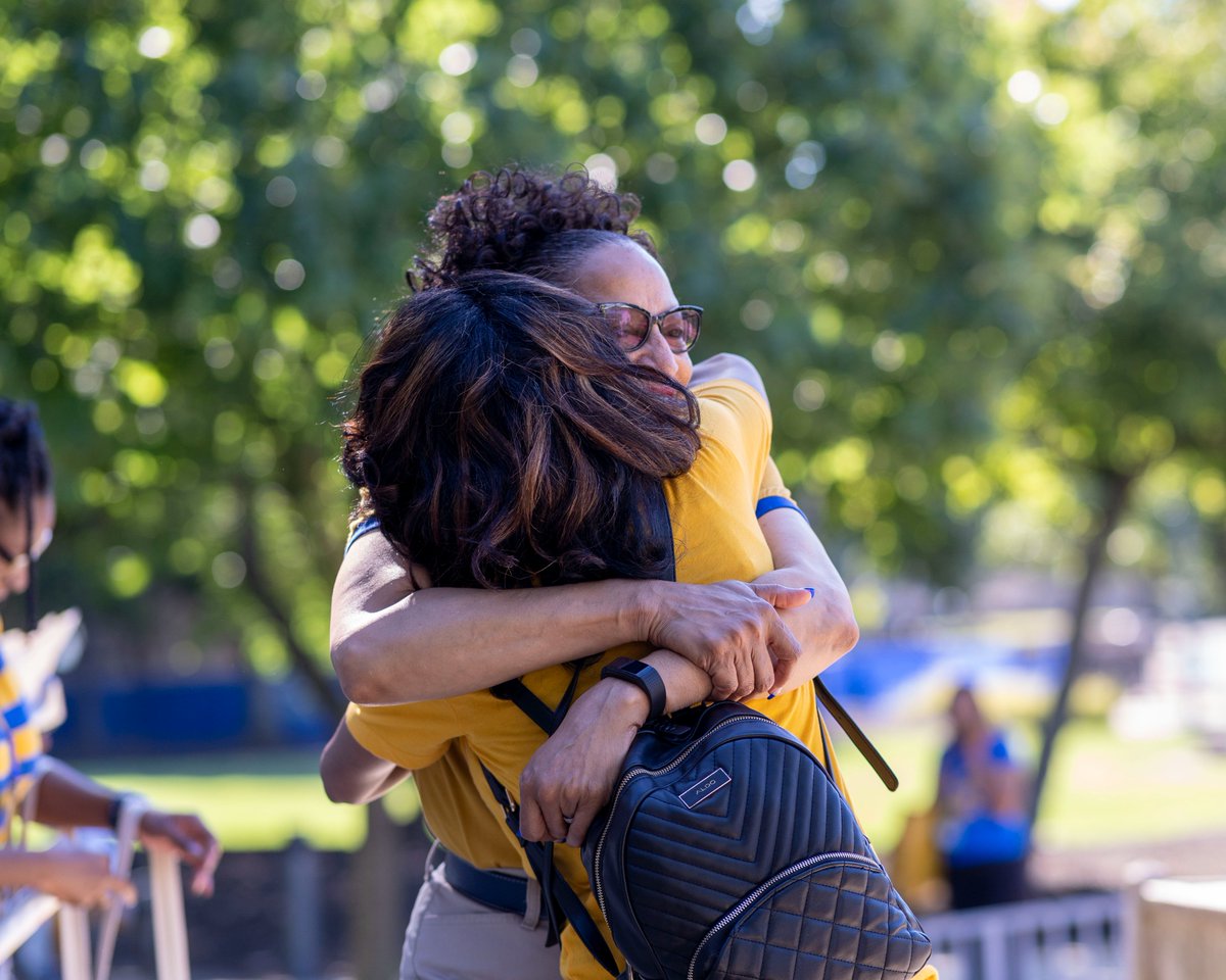 SGRho tweet picture