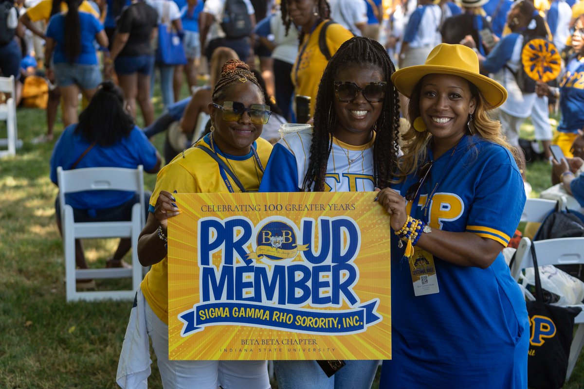 SGRho tweet picture