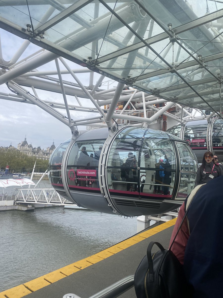 London eye 👁️.