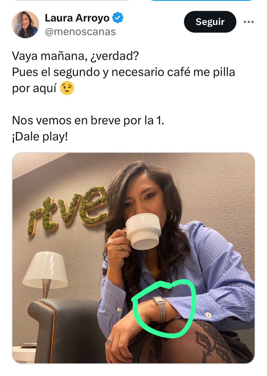 Rose_AH_'s tweet photo. @cesarcombina Y su #cartier más 😱🤔 https://t.co/WY7o23Mhhp