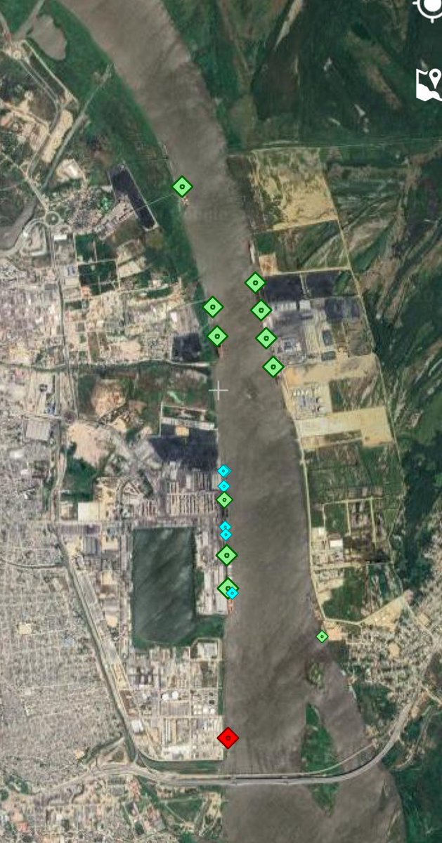 En estos días la ocupación de muelles en la zona portuaria de #Barranquilla ha superado el 80% (el estándar de la industria es entre 50% y 70%). Esto demuestra el impacto de las condiciones de navegabilidad y la confianza que se tiene en nuestra ciudad y sus terminales