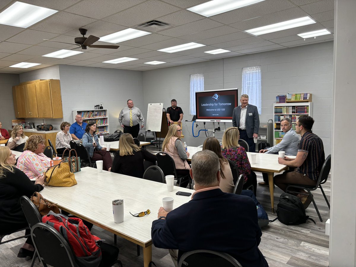 DrBrittonHart's tweet photo. Excited to visit Atwood school district USD105. Great example how our Kansas schools are resilient in the way they best serve students and their community. #KSLeaders #NWKS https://t.co/cQIM6A4gqy