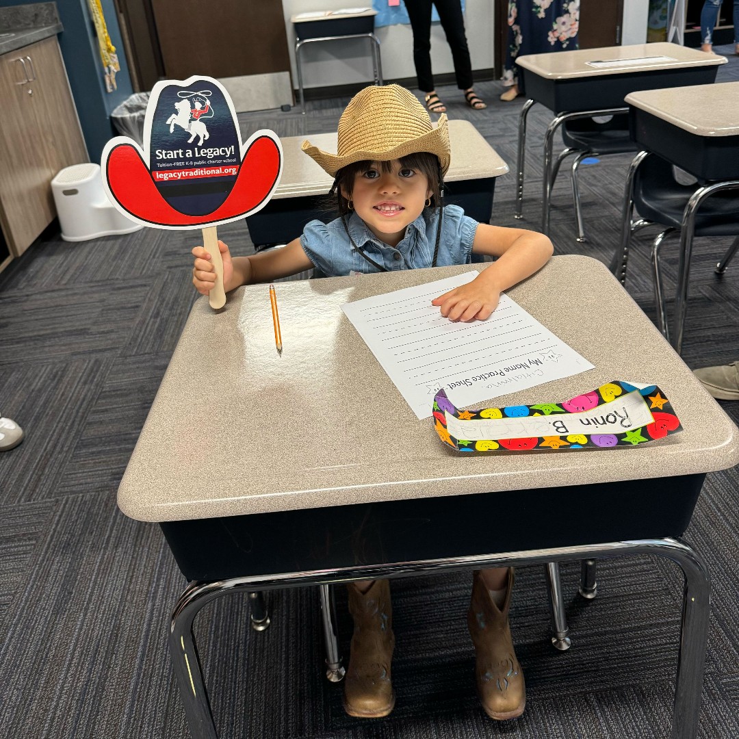 🤠 Howdy! We had a great time with our future Spurs families at last night's Kinder Sneak Peek! It was a wonderful opportunity for parents and children alike to explore the classrooms, meet our dedicated teachers, and get a feel for our vibrant San Tan community.
