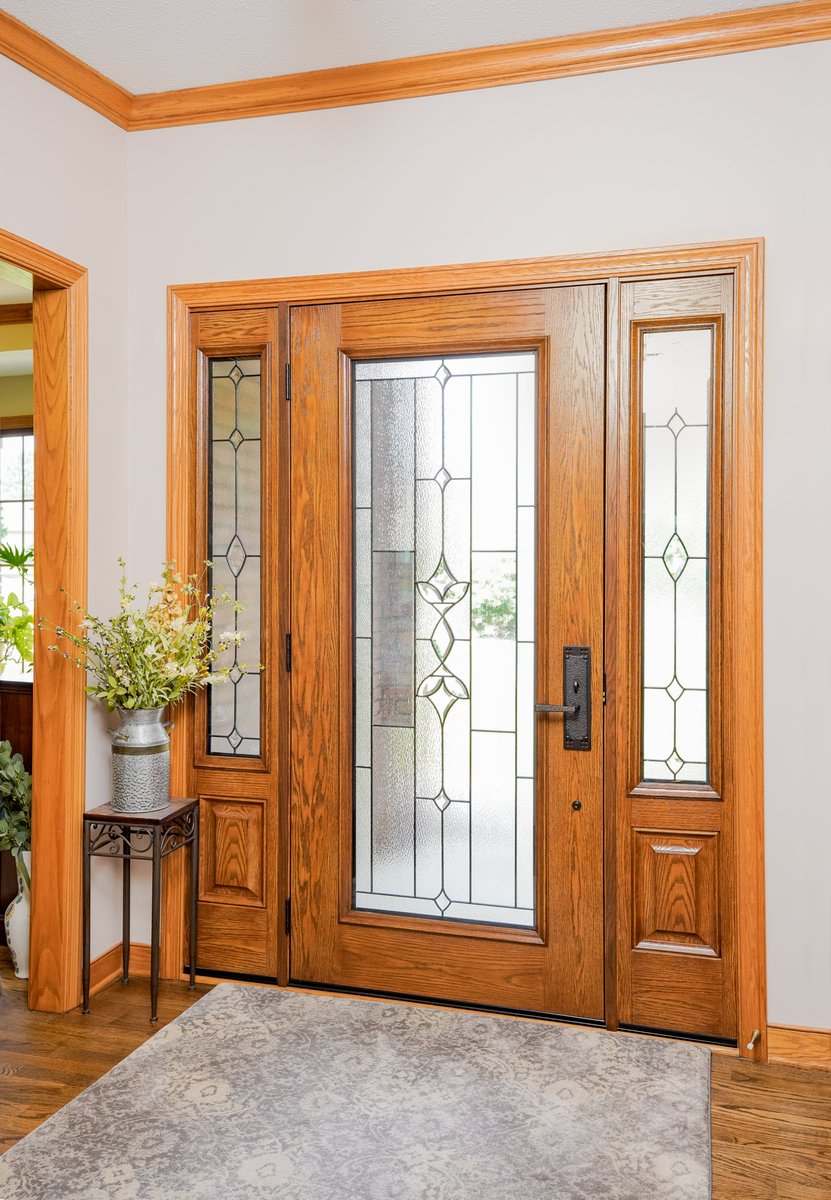 Add a personal touch to your entry door with Inspirations Art Glass!

To find out more about our glass door options, visit ➡ provia.com/doors/art-glas…

#entrydoors #glassdoors #art #doorinspiration #Provia #RHS #spokanewa #trulylocal