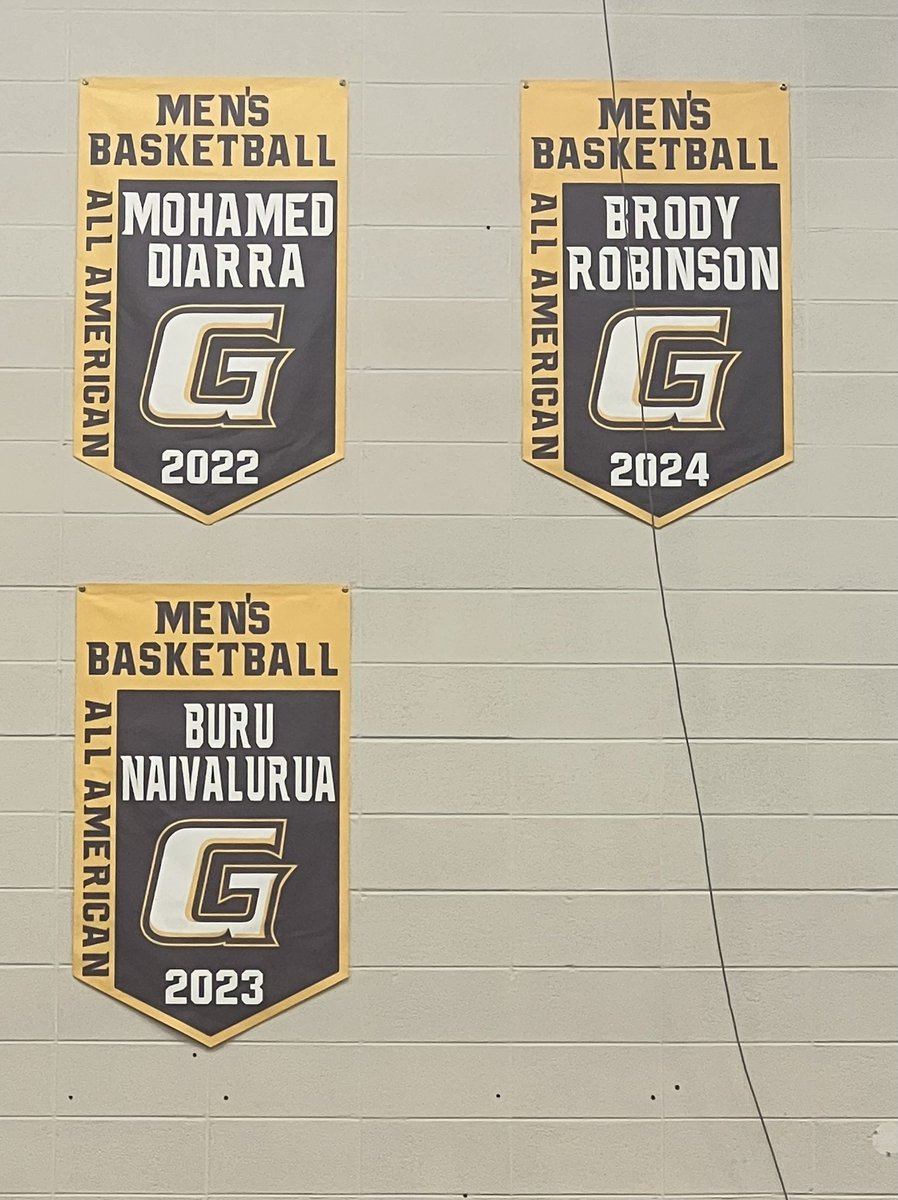 3 new additions to our All American wall! Well deserved fellas! <a href="/Rvtpi2/">93%💙</a> <a href="/brodyrobinson_/">Brody Robinson</a> <a href="/ApolosaBuru/">Apolosa Buru Naivalurua</a>