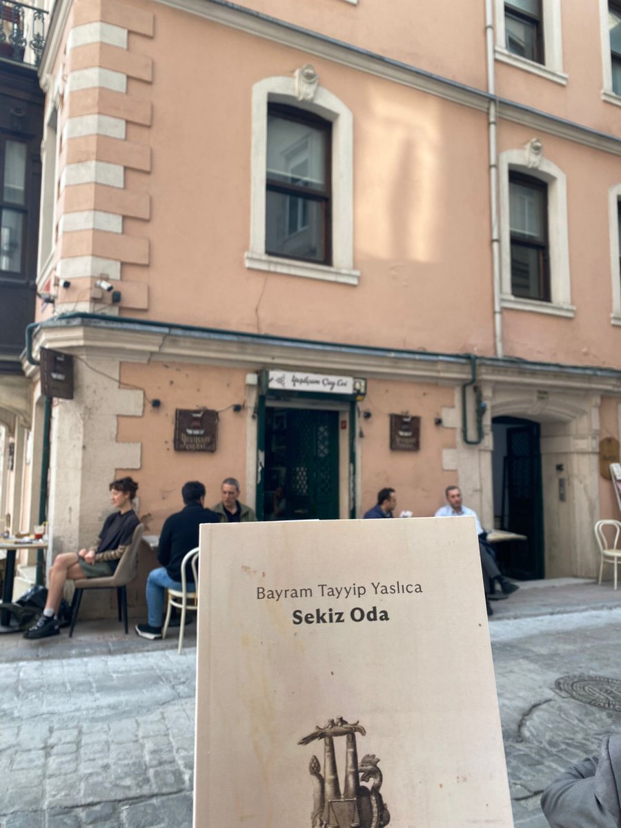 Kürşat Çelik (@cekursat) on Twitter photo “cebimde kırk lira var otuzu devlet borcu
eve dönmek için bacaklarımdan vazgeçiyorum”
Kayırdığım için söylemiyorum ama dağlara taşlara olmuş sekkiz oda
<a href="/bayramtayyipy/">Bayram Tayyip Yaslıca</a> “cebimde kırk lira var otuzu devlet borcu
eve dönmek için bacaklarımdan vazgeçiyorum”
Kayırdığım için söylemiyorum ama dağlara taşlara olmuş sekkiz oda
<a href="/bayramtayyipy/">Bayram Tayyip Yaslıca</a>