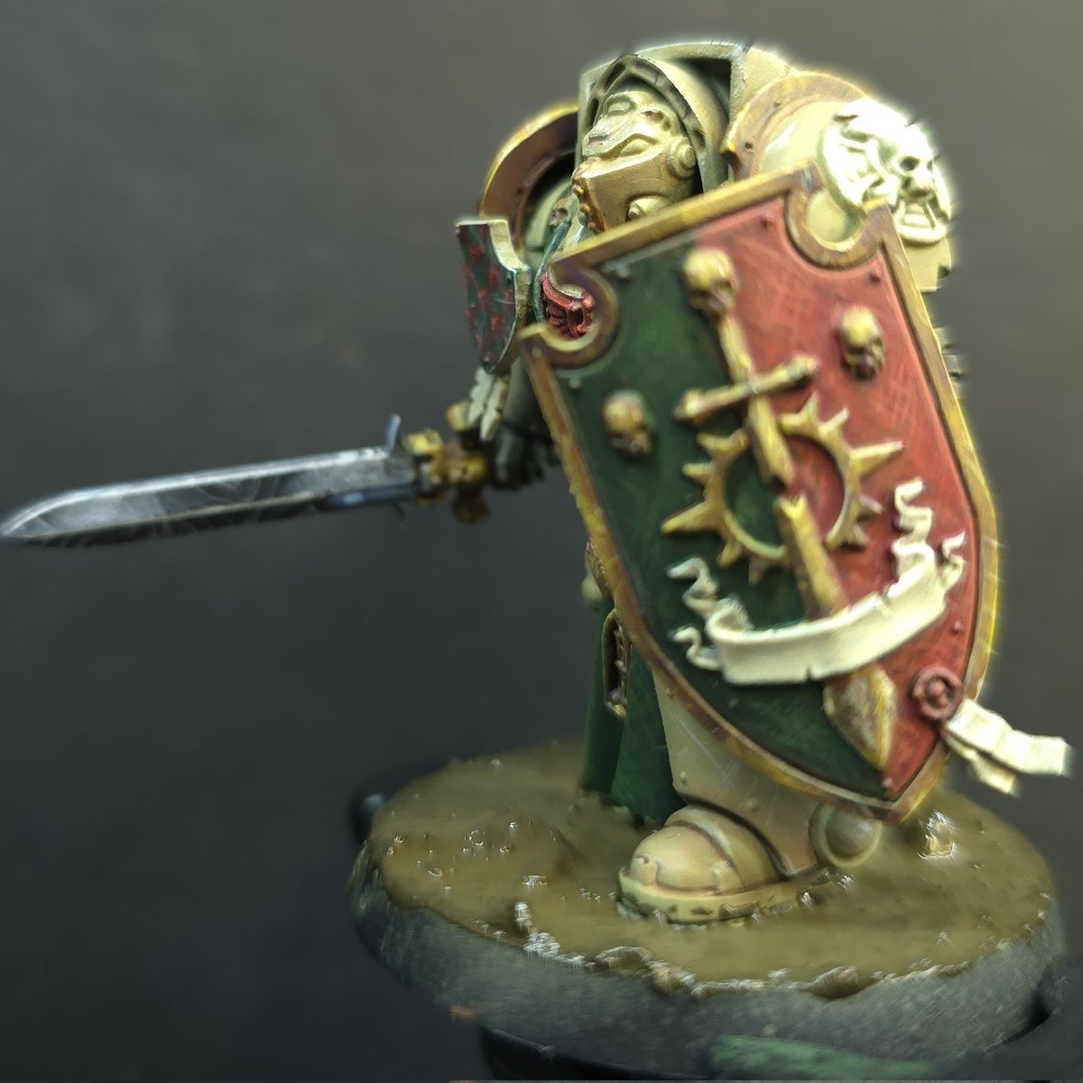 Farbencio's tweet photo. Buenas tardes, aunque no había directo, estuve adelantando al #deathwing para terminarlo mañana 🤪. Espero que os guste el #wip y todo el avance que hice 💙🫶 #warhammer #miniofthemonth #warhammer40k #warhammercommunity #paintingwarhammer https://t.co/sitXV9kjZt
