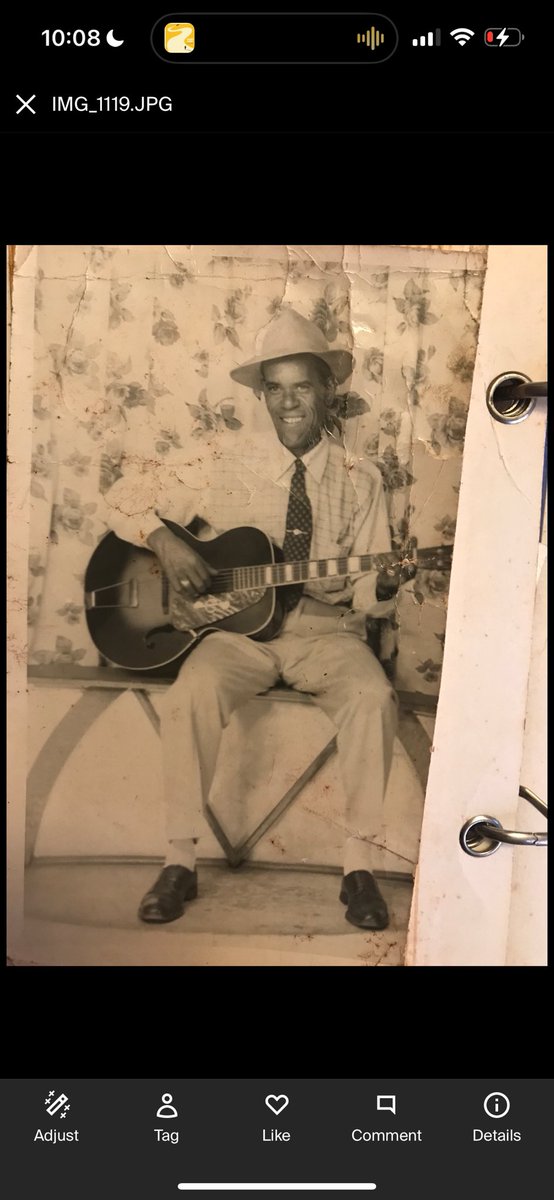 Y’all I found a picture of my great grandfather. Stoked. He’s from Virginia.