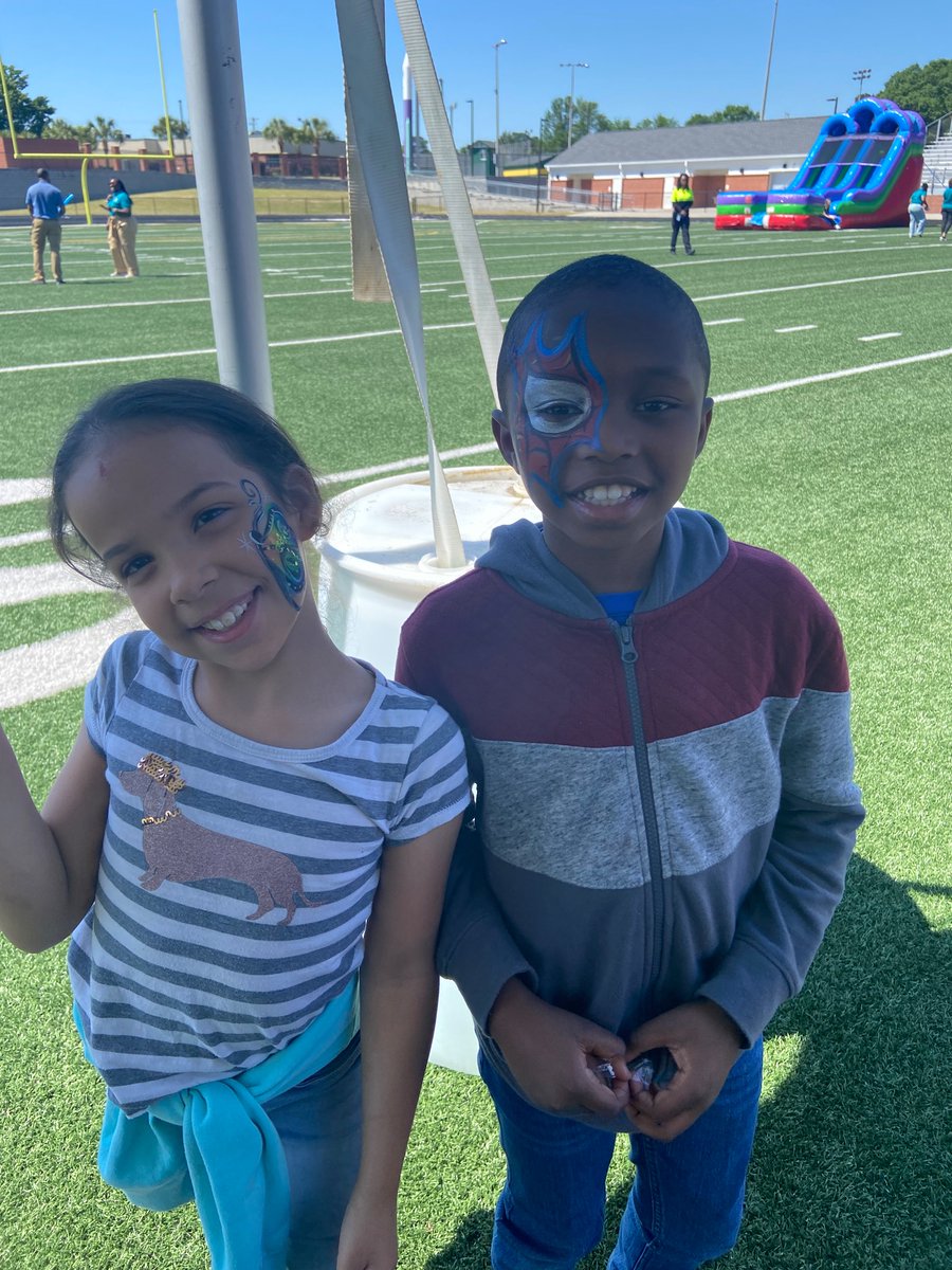 zrogers's tweet photo. Today’s Superintendent Literacy Celebration was a whirlwind of excitement! From students delighting in snow cones to a special visit from the author, Derrick  Barnes, indulging in sweet cotton candy to seeing our superintendent get slimed, the joy was unmistakable! https://t.co/G9hzigXyWx