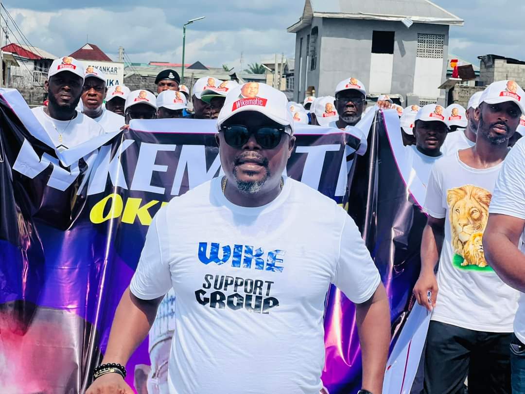It was a total shutdown today at Okrika LGA Rivers State.

Okrika LGA solidarity walk for Nyesom Ezenwo Wike 

Okrika is Intact 4 Nyerishi. 
#phtwittercommunity #wike