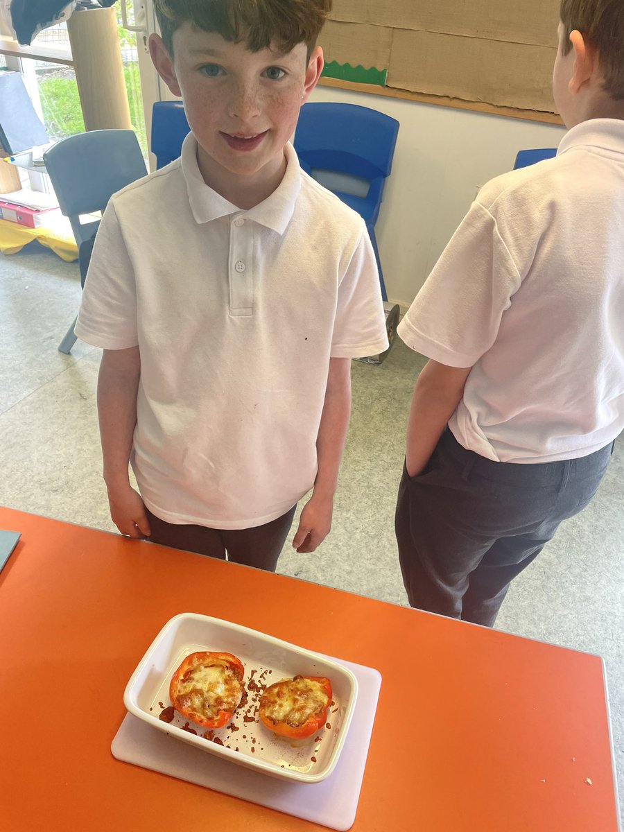 It’s been a ‘Come Dine with Me’ cooking experience in Year 6 Pine today, with excellent cookery skills on display and delicious results all round! #Designandtechnology #teamwork