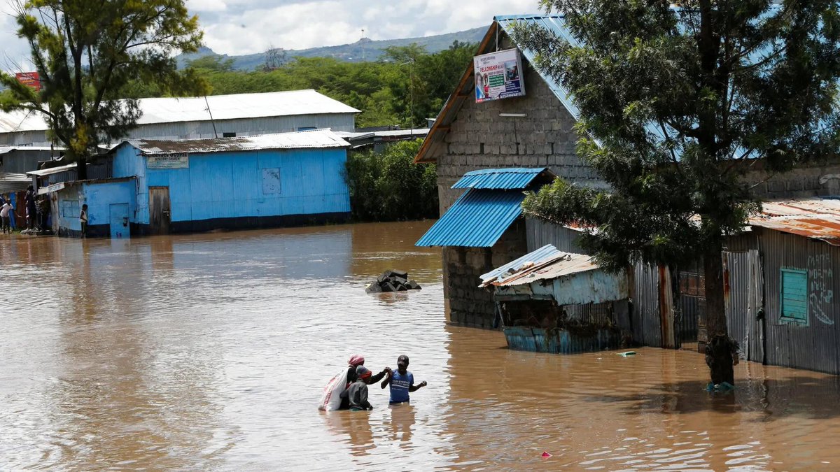 Network4Animals's tweet photo. Scared animals are in serious trouble as #floods ravage Kenya & they need your compassion & support now! Please help us rush URGENT aid to save lives – #Kenya’s animals desperately need your help right NOW: https://t.co/8jhQS2xe9v
#NFAEmergency #KenyaFloods #KSPCA #KYCS #Kibera https://t.co/L9PS5KcvcP