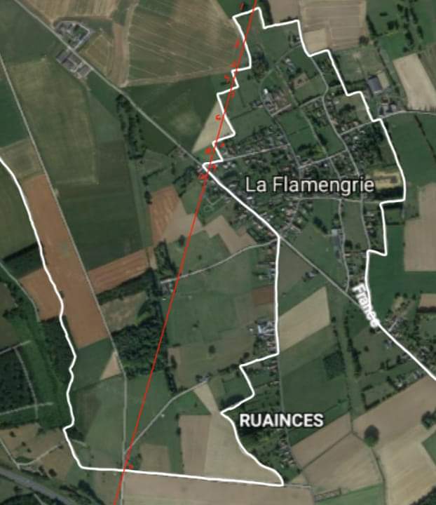 With just one straight line you can cross the border between France and Belgium 11 times.