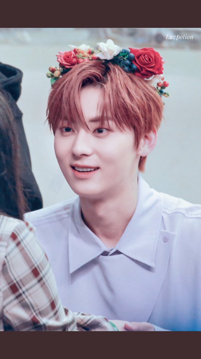 D-603 @MINHYUN_PLEDIS 🍑🧡

#MINHYUN #민현 #HWANGMINHYUN #황민현