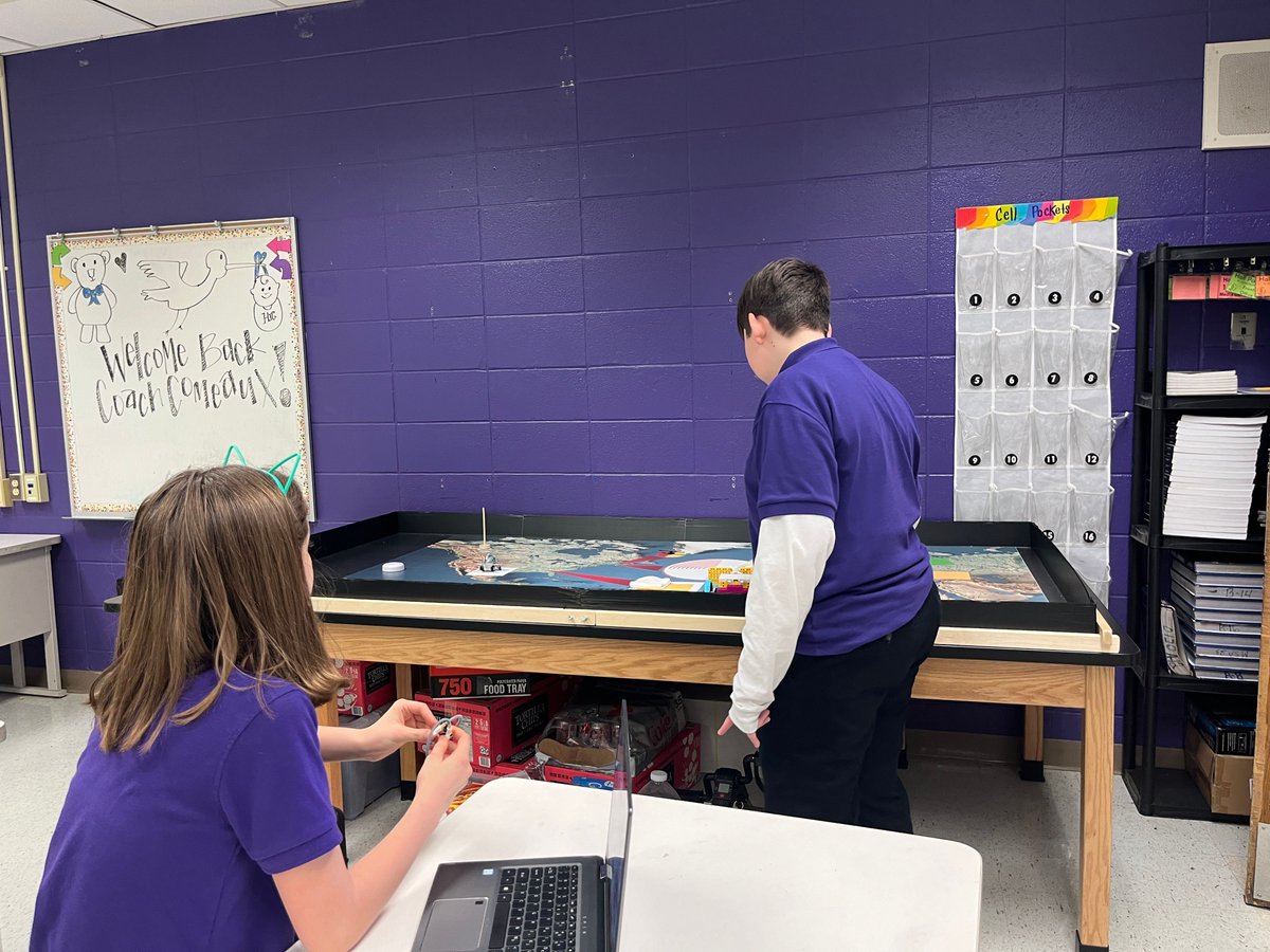 msa_w's tweet photo. The middle school robotics team is gearing up for a robotics scrimmage. Wish them luck at their next competition! #robotics #RoboKnights https://t.co/2XNlqxRPXz