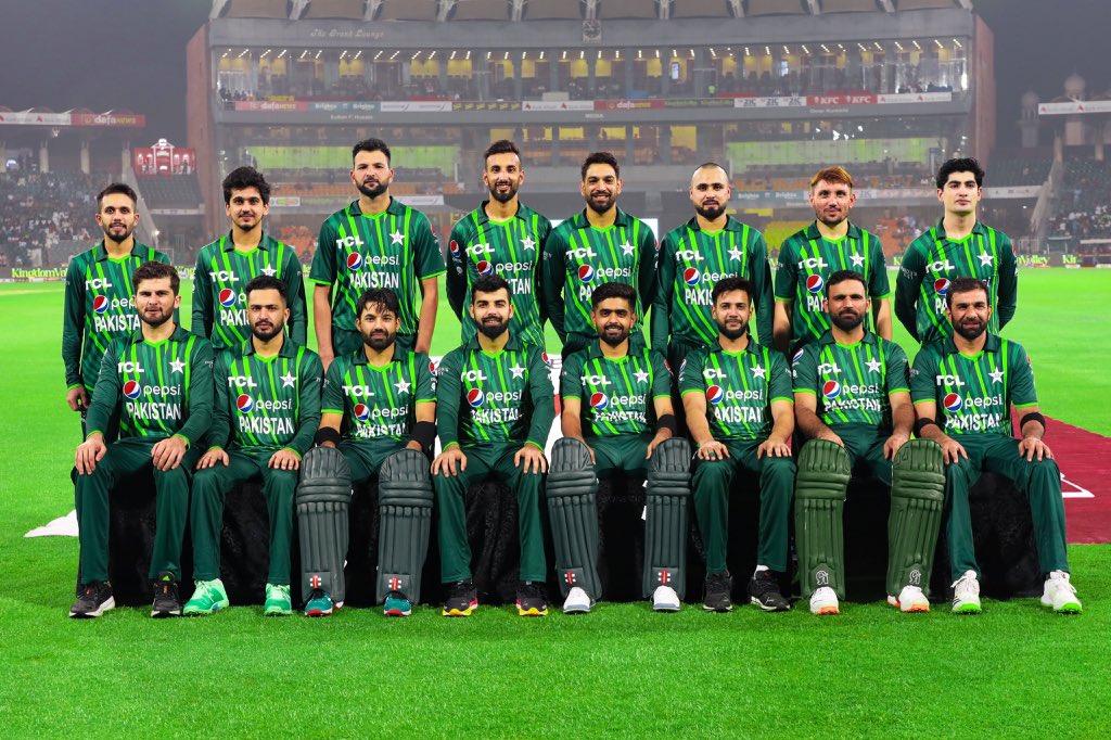 SubhanAmjad85's tweet photo. We win as a team and also lose as a team but hypocrites will only criticise Babar Azam for his captaincy.

- Come Back Stronger PCT 🇵🇰❤️.

#PAKvsNZ | #BabarAzam𓃵 https://t.co/xMfkmlxVgf