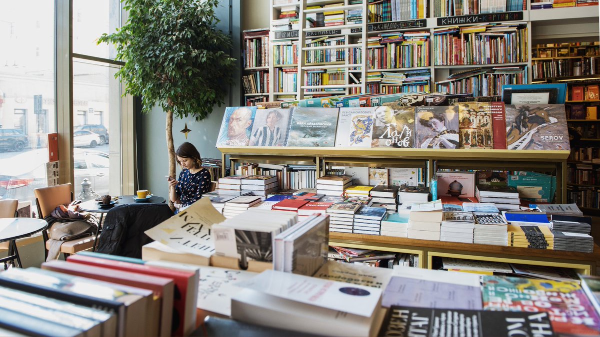 Calling all book lovers! Are you looking for some independent bookstores to support in Toronto this #CIBD? Here are 5 independent bookstores to shop from: bit.ly/3w7BgiA #ShopLocal #ReadMore #IndieBookstoreDay @ADFRNTBooklist @GDBooks