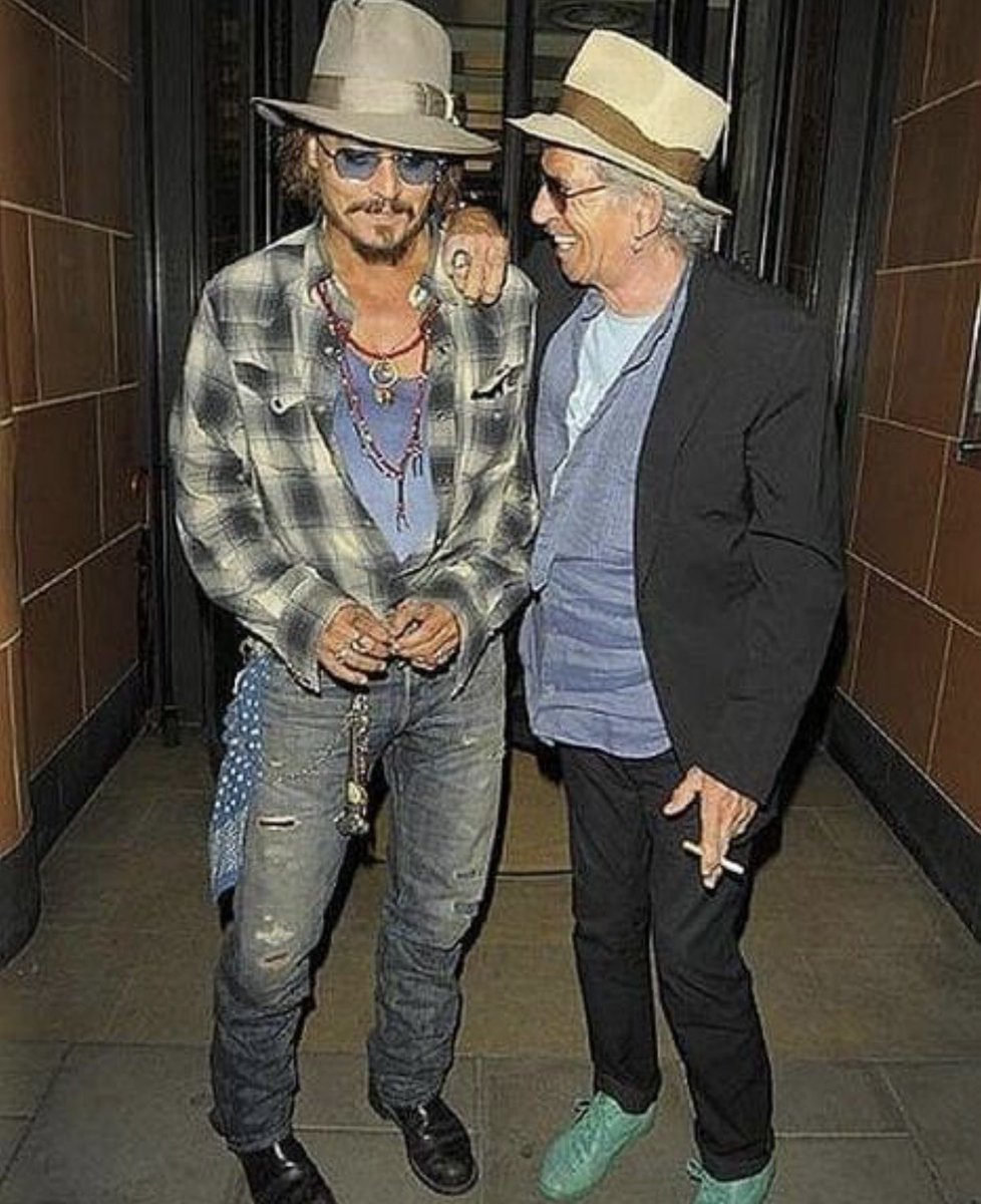 Johnny Depp and Keith Richards 🎼💎🎼🎸