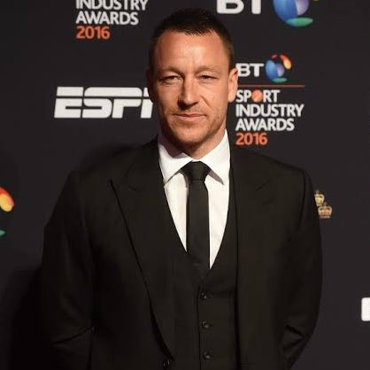 🚨🚨| John Terry takes on the centre-back edition of 𝐬𝐭𝐚𝐫𝐭, 𝐛𝐞𝐧𝐜𝐡, 𝐬𝐞𝐥𝐥:

🏃 𝐒𝐭𝐚𝐫𝐭 - Nemanja Vidic
🪑 𝐁𝐞𝐧𝐜𝐡 - Virgil Van Dijk
💰 𝐒𝐞𝐥𝐥 - Gary Pallister 

[@footballontnt]