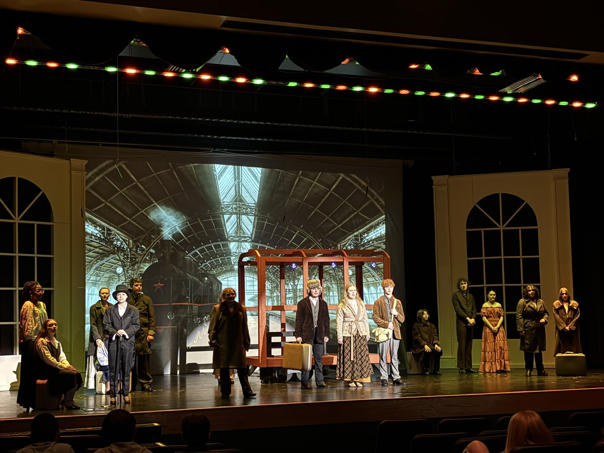 The Mercer Co. Titan’s drama team & Ms. Givens has done an amazing job with this year’s production, Anastasia. Shows will also be Friday, Saturday, & Sunday. Be sure to catch a show! 💪 #AlwaysBeGreatAndGoTitans