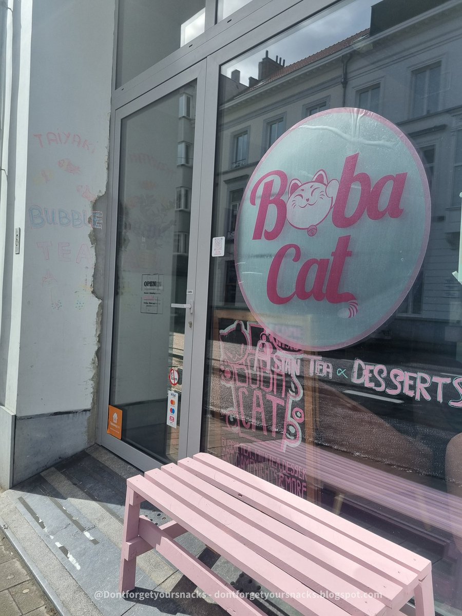 Bubble tea craving while walking around #Ghent? 🧋dontforgetyoursnacks.blogspot.com/2024/04/boba-c… #boba #cats #bobacat #Belgian #Belgium #visitghent #Travel #ThrowbackThursday
