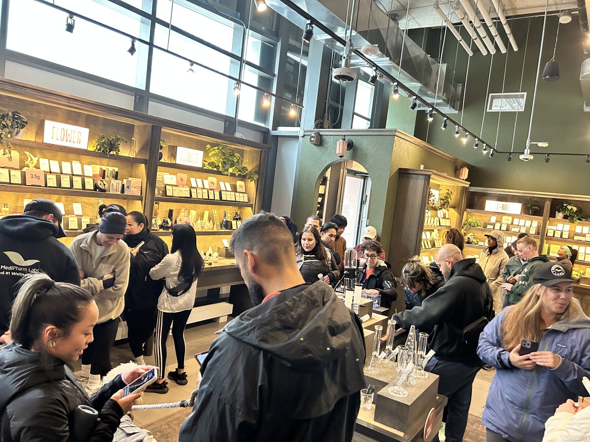 Still Curious About CBD? On Saturday, iRun and @MediPharmLabs hosted a run and information session. Why is CBD making such inroads with running? Read about the event, right here. irun.ca/index.php/cbd-…