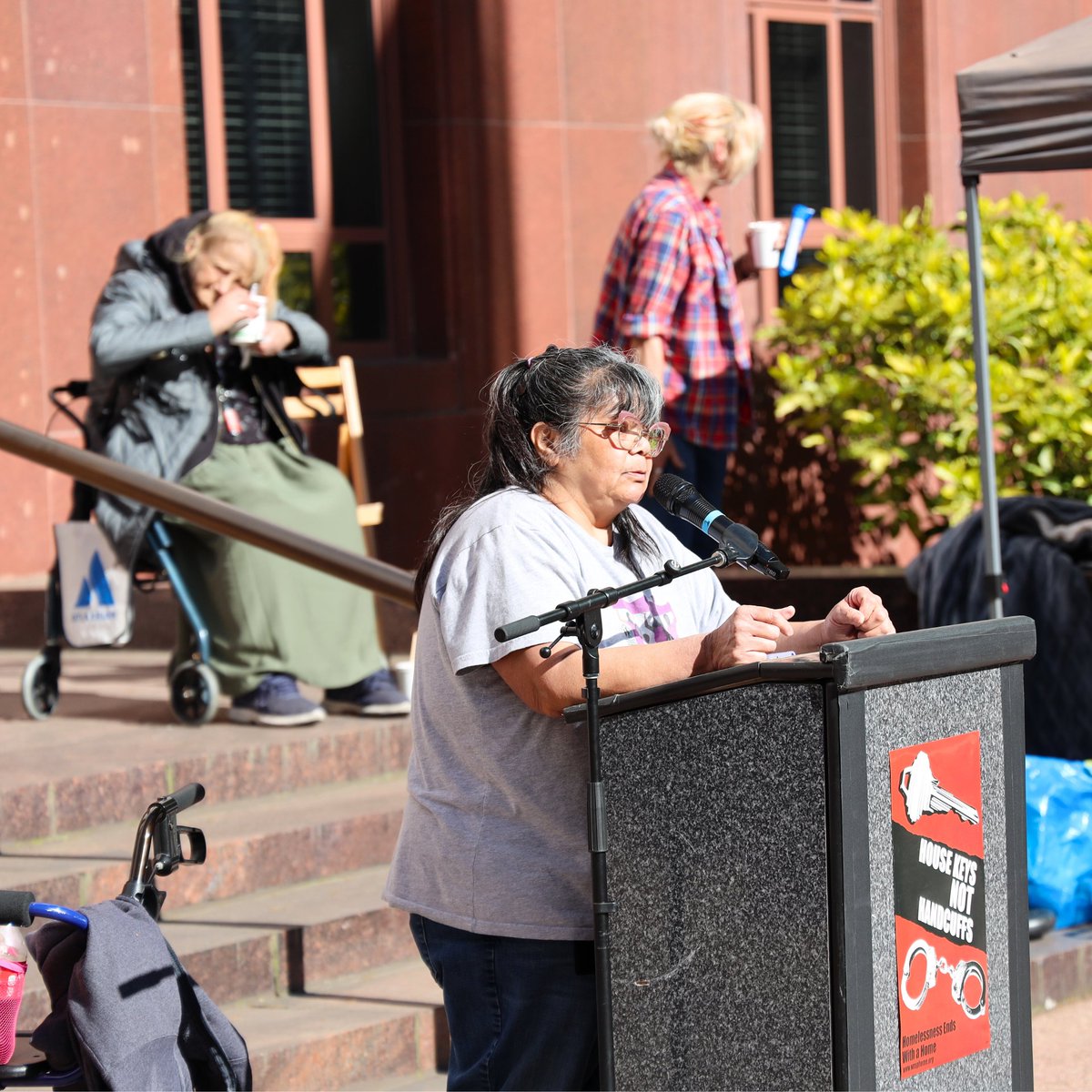 Thank you to everyone who came out to the #housingnothandcuffs rally on Monday! ❤️ We heard from so many wonderful voices about the need to decriminalize poverty and homelessness; provide adequate housing and shelter for all; and continue to SHOW UP in Seattle.