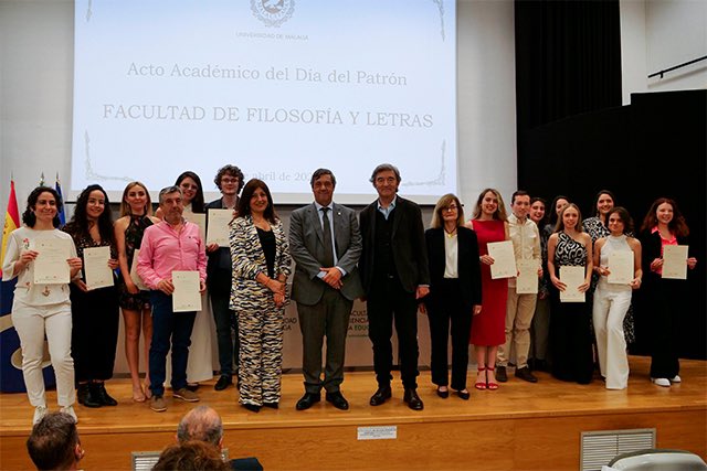 @Letrasuma reconoce el talento de sus mejores estudiantes: Premios Extraordinarios de Grado y Máster. uma.es/sala-de-prensa…