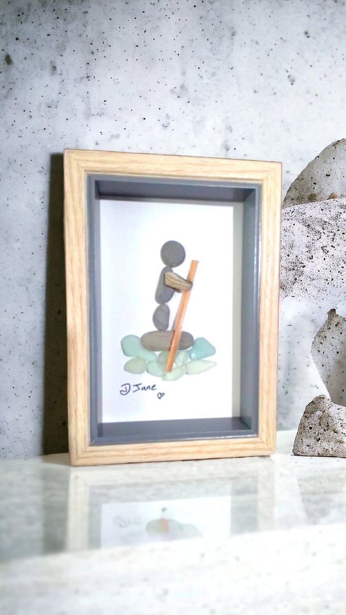 tidaltreasureuk's tweet photo. The paddle board weather is on its way 🌊#craftmakersuk #TheCraftersUk #getthatgift #SmartSocial #HandmadeHour #UKGiftAM #handmadeinbritain #BizBubble #networkwiththrive #UKGiftHour #bizhour #Craftsuk #craftbizparty #etsyfinds #womaninbizhour #inbizhour #elevenseshour #pebbleart https://t.co/FSSXAty3kE