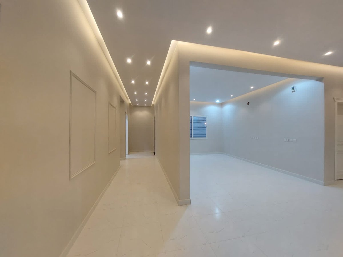 بيت للبيت حي السليمانية بجوار الزراعة مباشرة
بناء شخصي على الكود السعودي بضمان وتأمين 
مقابل جامع السليمانية مباشرة 
معزول بطبقتين عزل
للتواصل او للاستفسار الاتصال على ارقامنا 
0554737111 او 0554737116
#للبيع #عفيف