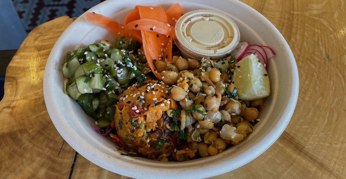 Clover Food Lab emerging from bankruptcy process. Boston-area quick-service vegetarian restaurant concept sheds two units, plans growth on base of 13 ow.ly/r26c105qPoU