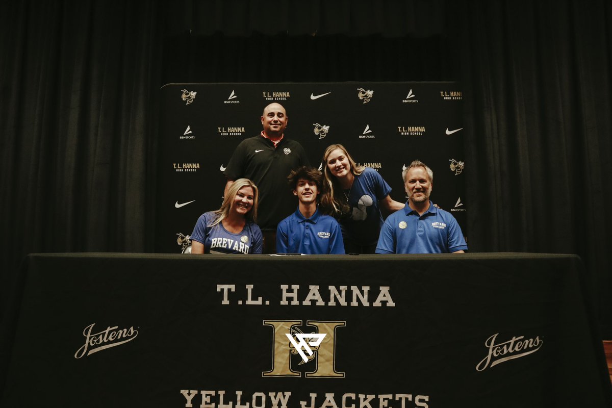 T. L. Hanna Baseball tweet media