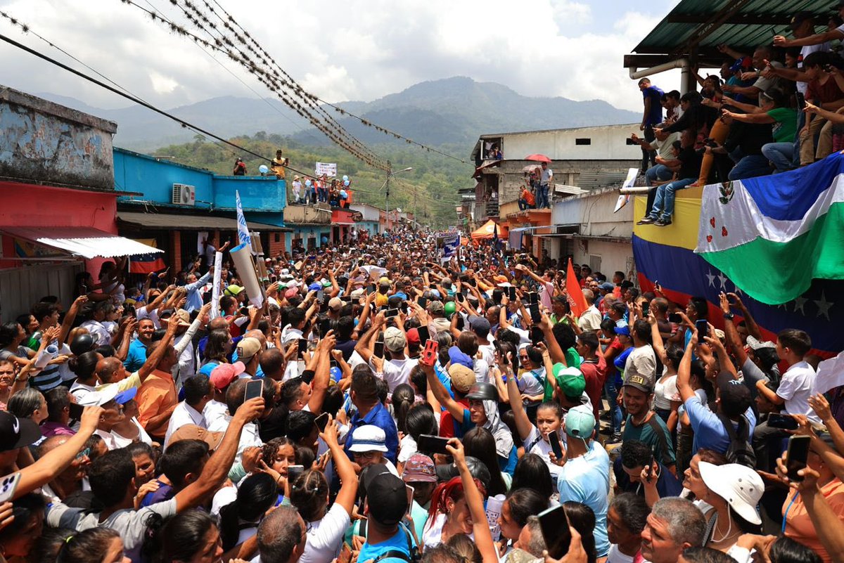 ¡María Corina y Edmundo pa’ todo el mundo! Venezuela confía en su liderazgo y avanza con fuerza por un cambio en #EleccionesLibresVzla. El #28Jul se vota por @EdmundoGU.