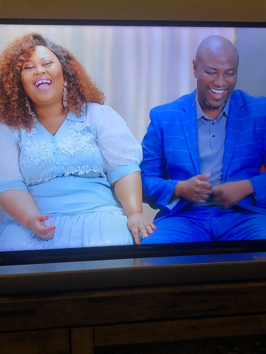 This is a beautiful moment #UthandoNesthembu