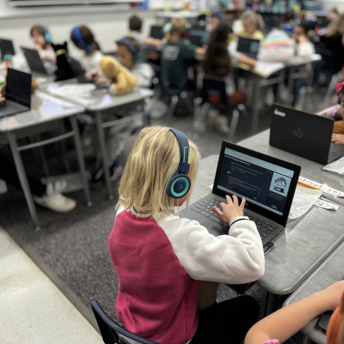 GetSchoolAI's tweet image. Second graders at Herriman Elementary in Utah used their robot space to help a friend escape a snow globe! By decoding &apos;unknown words&apos; from clues, they freed their friend after learning three new words. They loved the challenge! #schoolai #aiforstudents #aiforteachers