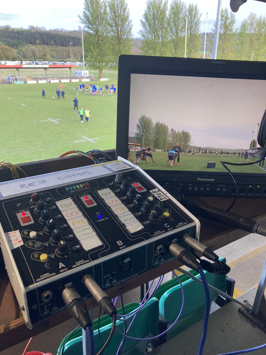 Ready for the off at Church Bank for @llandoveryrfc v @bridgendravens in the @IndigoPrem live on @S4CRygbi Clic You’re very welcome to join Ricky Guest and myself. #LoveClubRugby 🏉