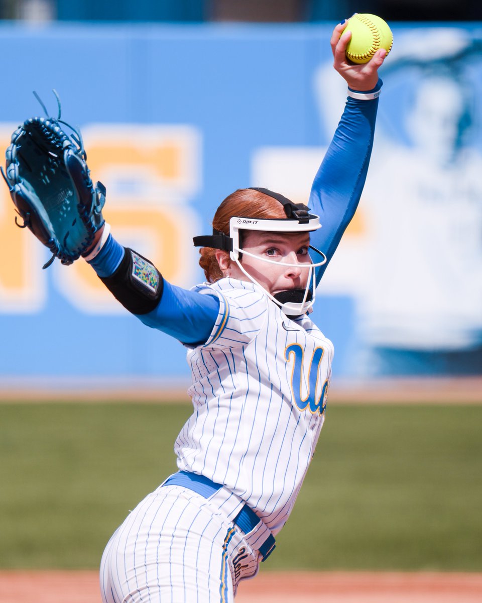 Kaitlyn Terry has been 𝐩𝐮𝐭𝐭𝐢𝐧𝐠 𝐮𝐩 𝐧𝐮𝐦𝐛𝐞𝐫𝐬 🔥 🥎: 2nd in the Pac-12 in ERA (1.97) 🥎: 4th in the Pac-12 in SO (103) 🥎: Only Pac-12 pitcher with an undefeated record, min. 50 IP and 5 wins (12-0, 103 IP) 🥎: Leads all Pac-12 freshmen in ERA, SO and wins #GoBruins